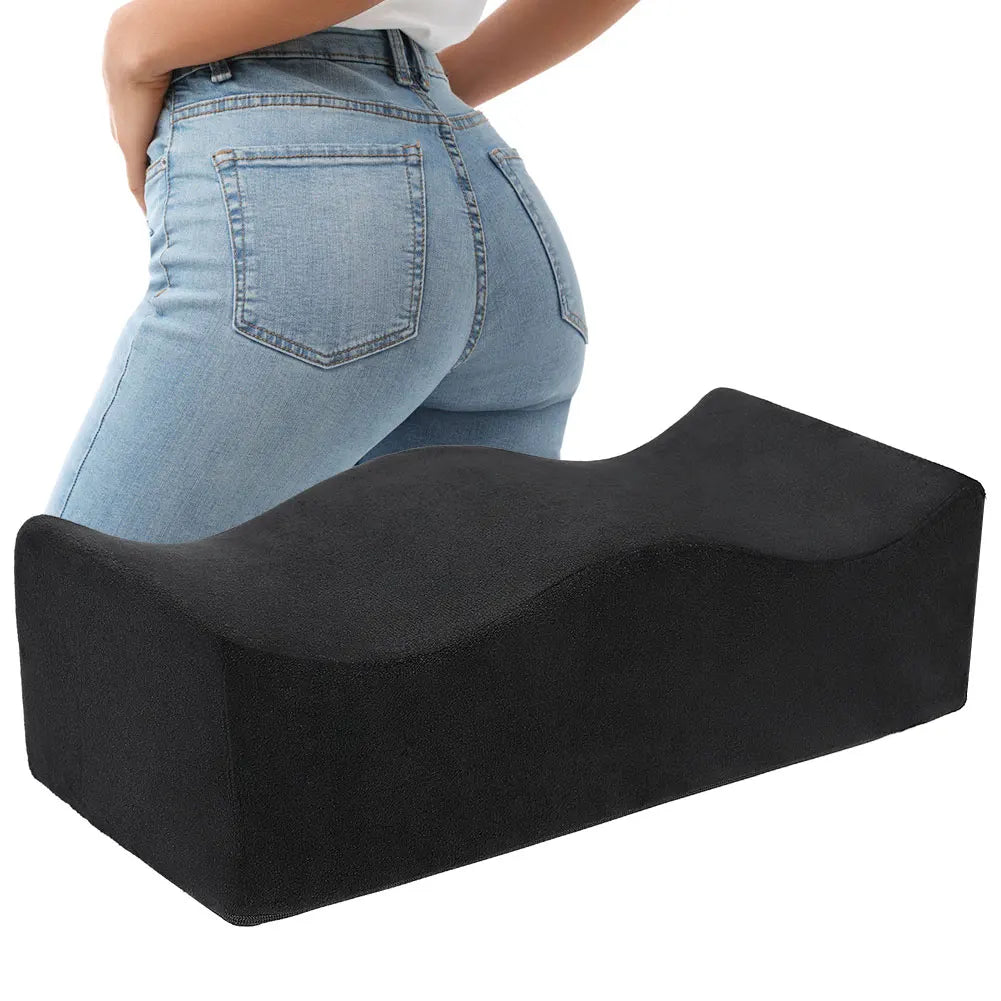 Butt lift seat cushion relieves tailbone pressure,