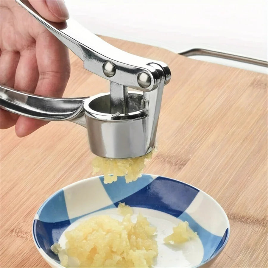 Heavy Duty Garlic Press & Multi-Tool. 18cm, Aluminum, for Restaurants